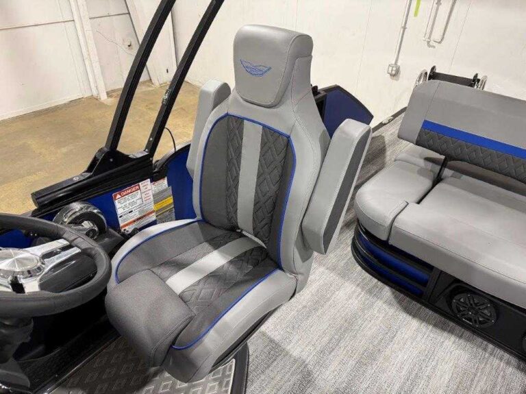 2026 Bennington 24MSB - ESP - Blackout US-ETWS7785H526 [photo 11]